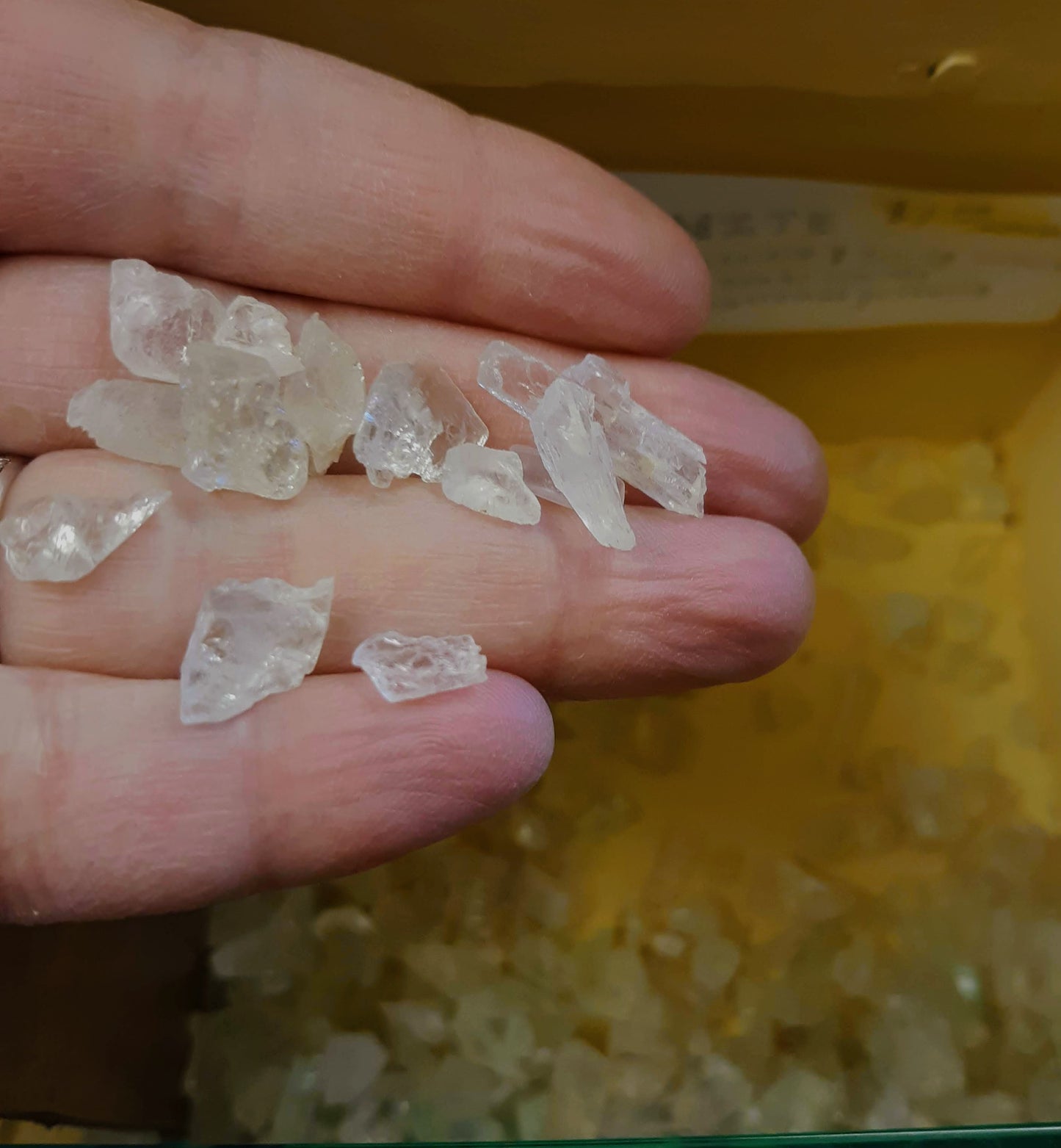 Hiddenite - Rough crystals