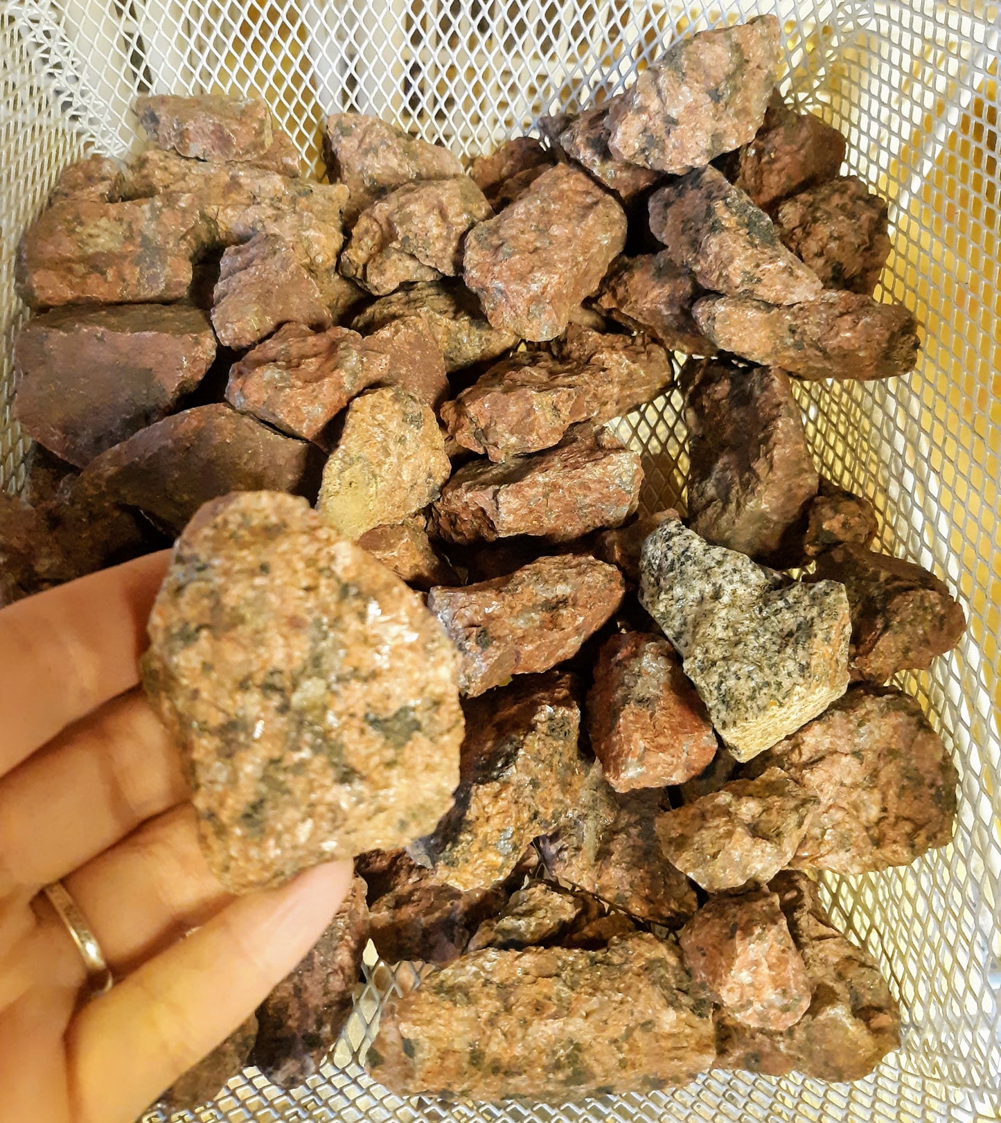 Granite, Red chunks