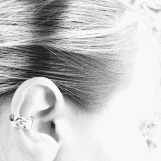 Ear Cuff - Labradorite Oak Leaf