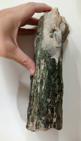 Crystal, Green tourmaline